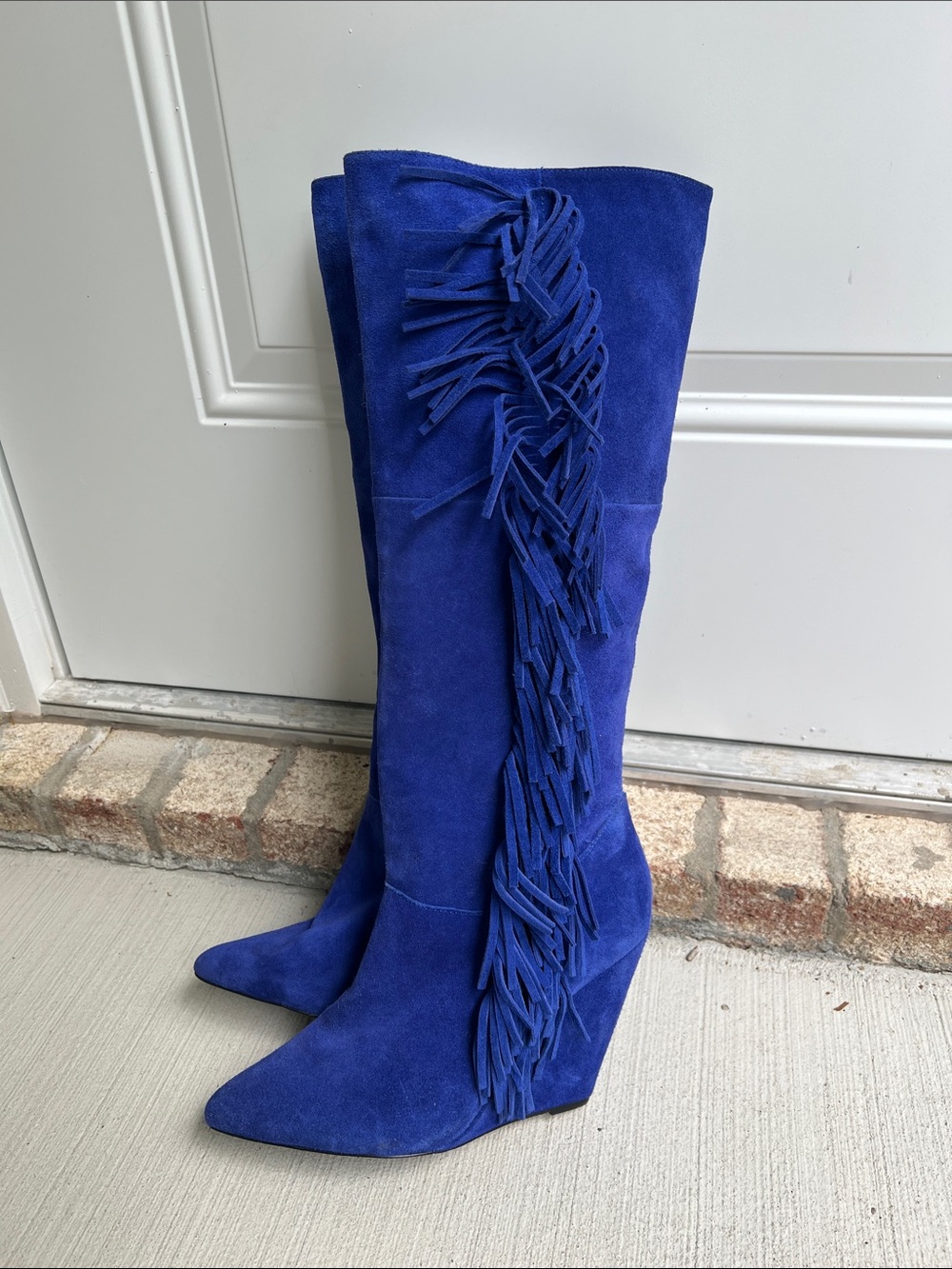Betsey Johnson Zohara Royal Blue Suede Fringe Boho Knee Boots Size 8.5 - Picture 5 of 13